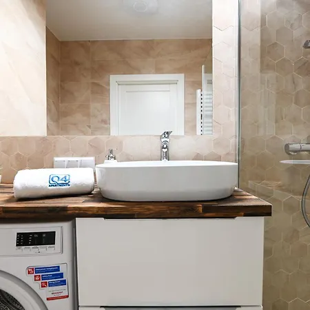 Aura 40 Q4apartments Апартаменты Гданьск