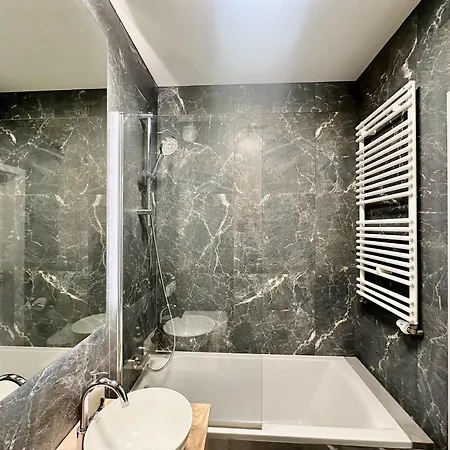 Aura 40 Q4apartments Апартаменты Гданьск