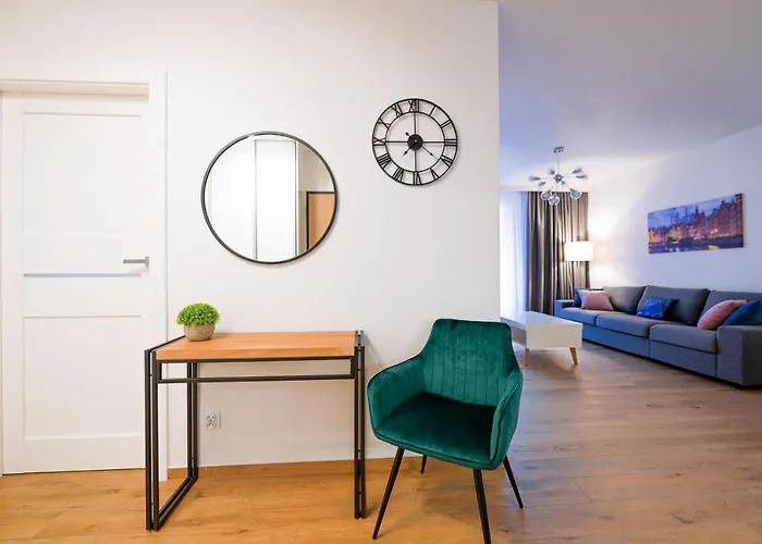 Aura 40 Q4apartments アパート *